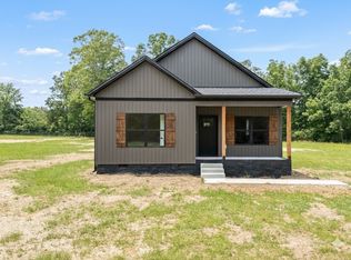 223 Patriot Ln, Estill Springs, TN 37330