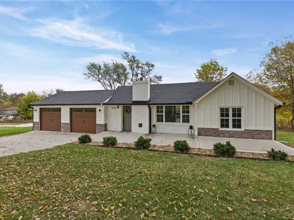 19840 163rd St, Basehor, KS 66007