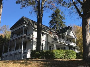 20 Summit St, New Milford, CT 06776
