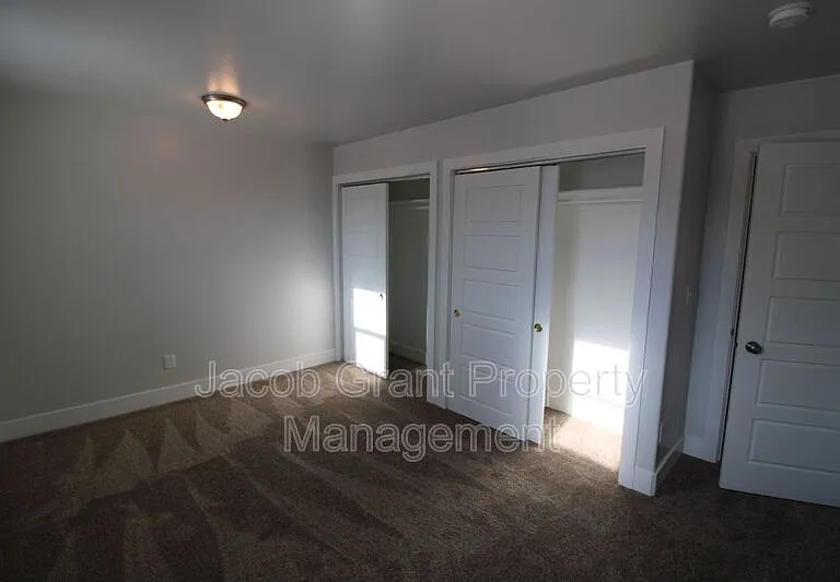 1310 Lake Ave — Photo 8