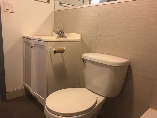 Rented by Premier Metro Realty Corp | media 54