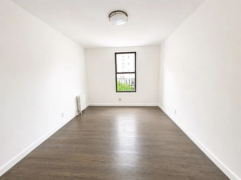 2647 Broadway #7NW — Photo 5