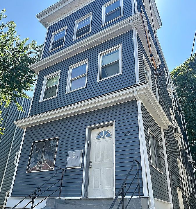 2nd image of 23 Crowell St