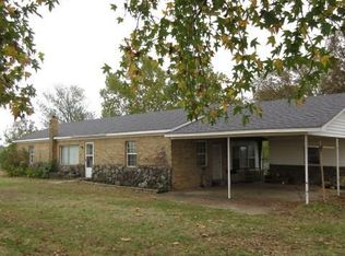 616 Grandview Rd, Center Ridge, AR 72027