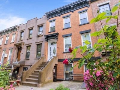 42 2nd Street, Brooklyn, NY, 11231
