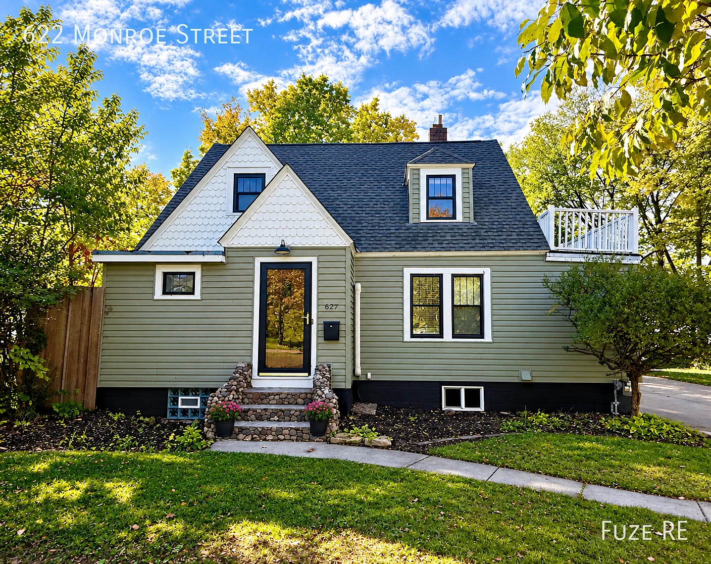 Newly Renovated 5BR/3BA Anoka Home Available Now! — Photo 1