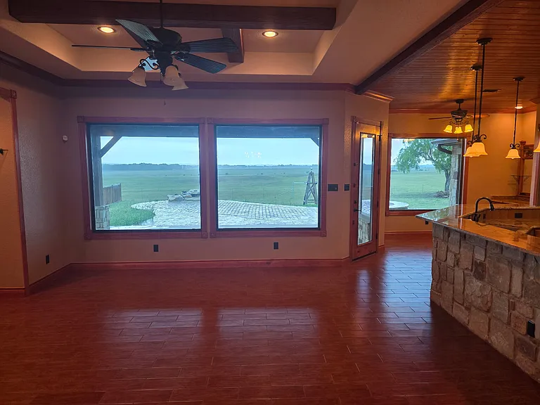 1737 Sagebiel Rd — Photo 7