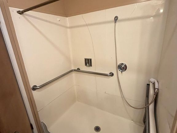5th image of 1513 Alpine Ln