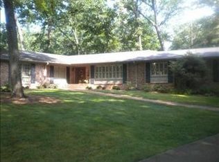 4 Bonaventure Dr, Greenville, SC 29615