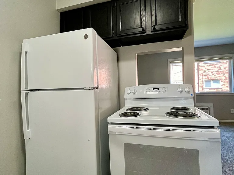 4415 Oakwood Blvd #2 — Photo 6