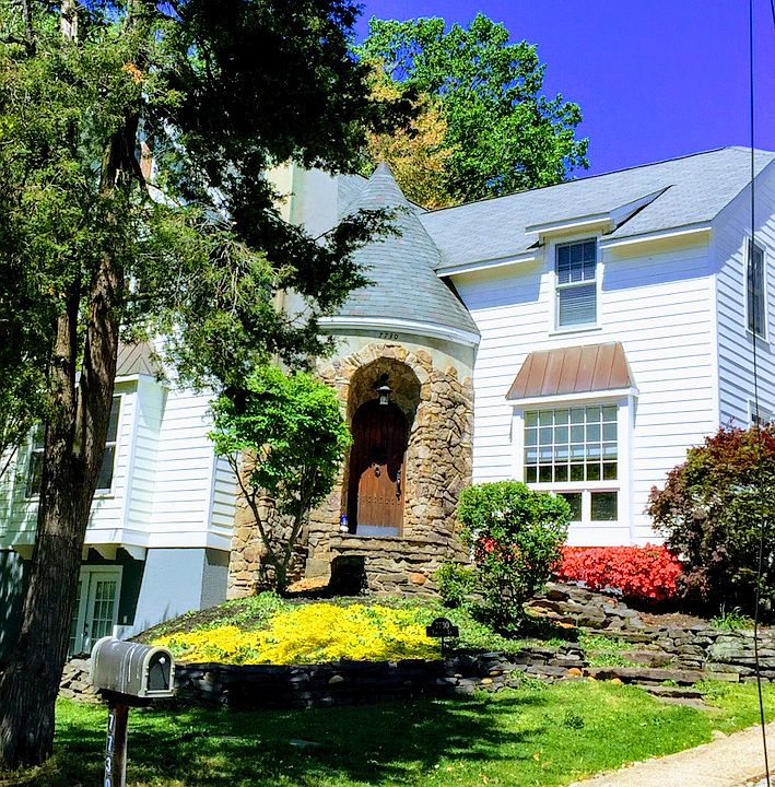 1st image of 7730 Virginia Ln