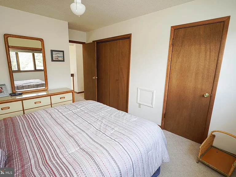 39028 Bayview W — Photo 66
