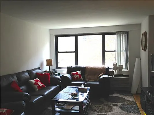 Rented by Luxe Group | media 12