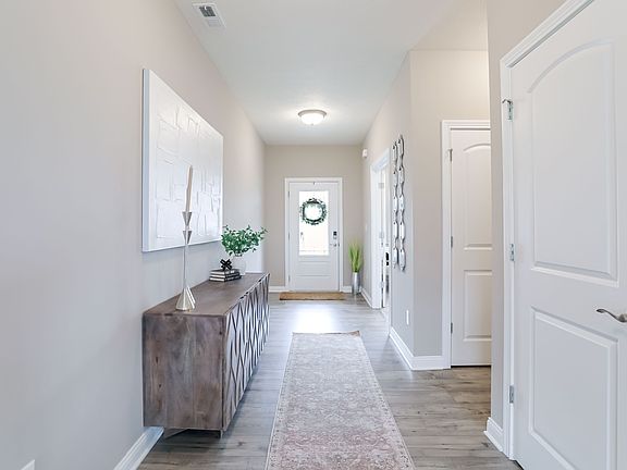 4th image of 6088 Farlin Dr