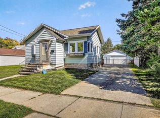 708 Maple St, Neenah, WI 54956 | MLS #50315292 | Zillow