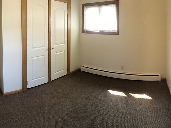 5th image of 1140 Western Ave N APT 5