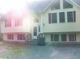 56 2nd Ave, Cumberland, RI 02864