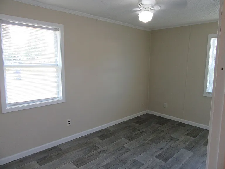351 College Ave #A — Photo 9