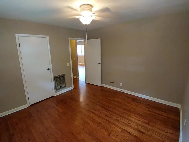 8355 Oak Dr — Photo 5