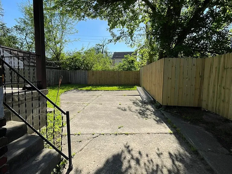 16230 Indiana St — Photo 14