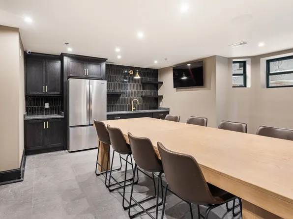 Blacherne At Vermont Place