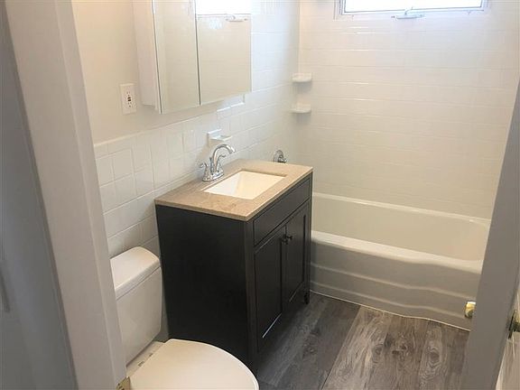 3rd image of 97 Moreland St #1