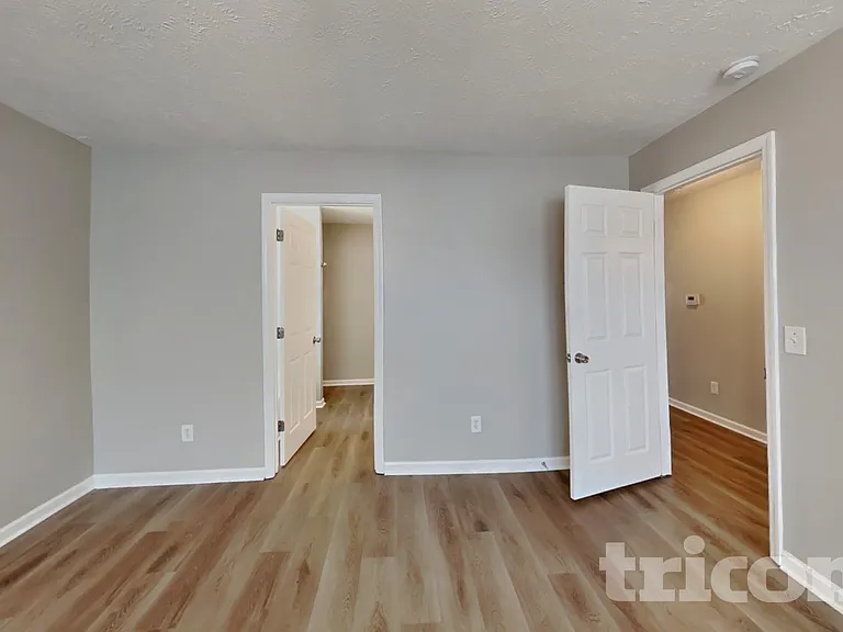 5004 Millpond Ct — Photo 8