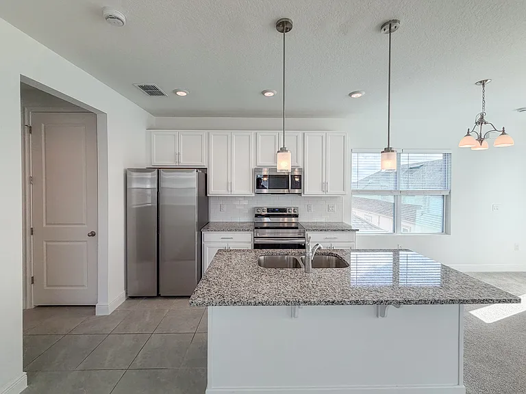 2960 Scout St — Photo 8