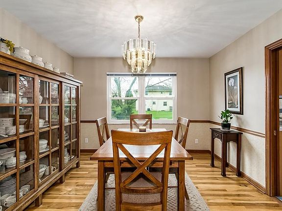 4th image of 2679 Mitzi Dr