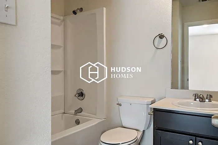 1208 Williams Ave — Photo 10