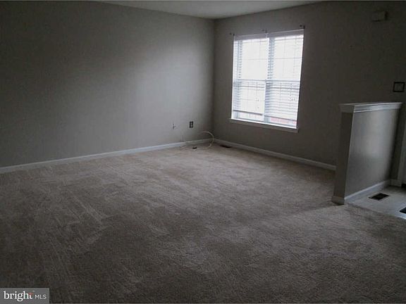5th image of 132 Werner St