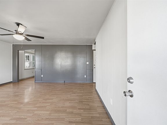 5th image of 217 W 2nd Ave