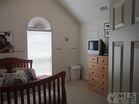 5th image of 9400 Stonewood Dr