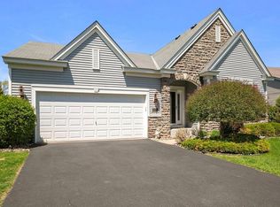 6970 Newbury Rd, Woodbury, MN 55125