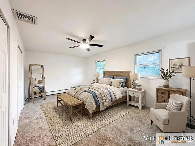 742 Grove Ave — Photo 37