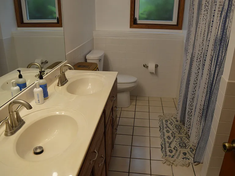 1676 Silverado Dr — Photo 14