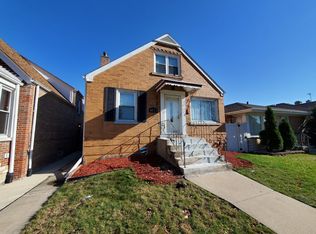 8223 S La Salle St, Chicago, IL 60620