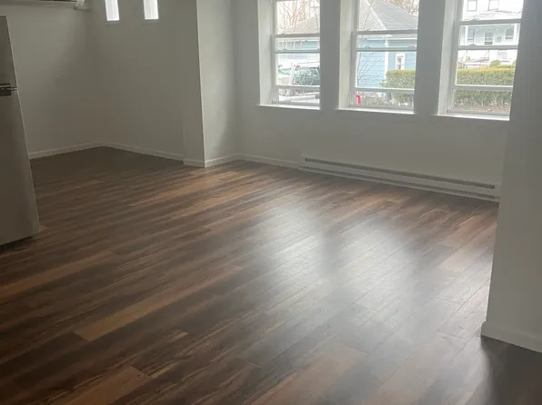 1714 Union St #1B, Schenectady, NY 12309