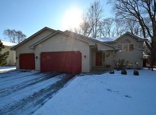 7803 120th Ave N, Champlin, MN 55316