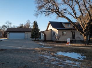 205 Tubman St, Bainville, MT 59212