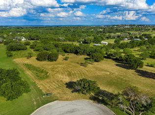 227 S Grand Cru Ln, Fredericksburg, TX 78624