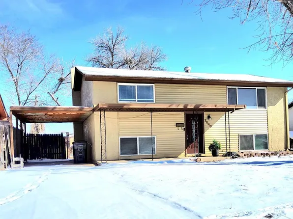 2640 Lynwood Ln, Pueblo, CO 81005