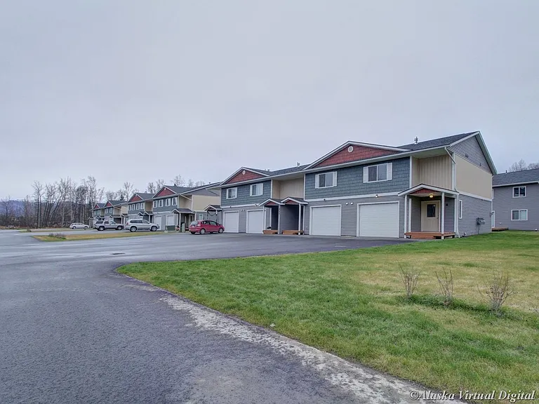 1600-1650 E Kinzi Cir — Photo 22