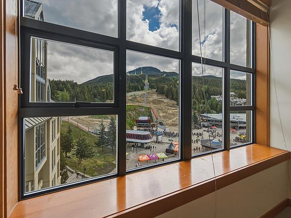 5th image of 4320 Sundial Cres #702