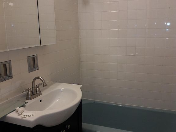 5th image of 6401 N Troy Street # Fl 1second