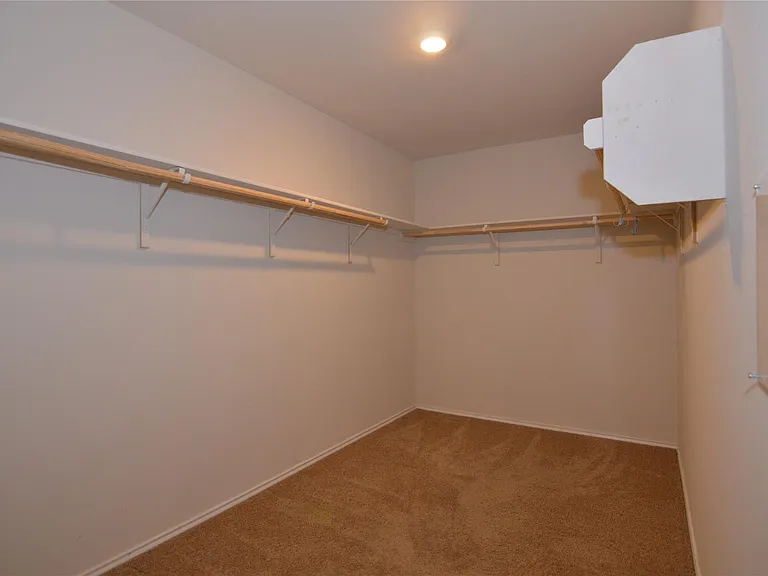 109 Black Wolf Run — Photo 13