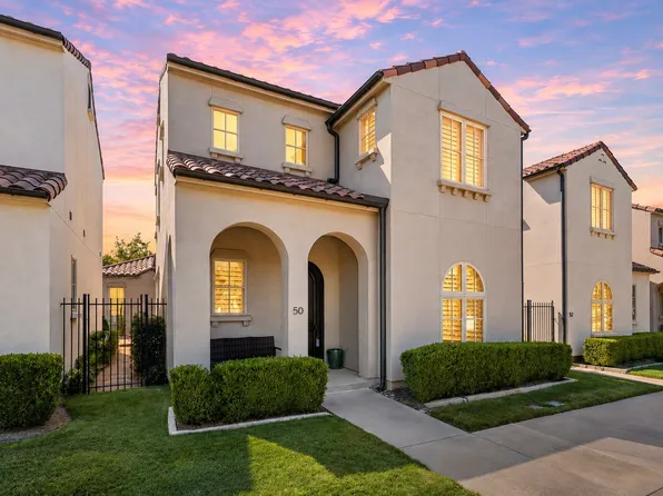 50 Village Ln, Colleyville, TX 76034