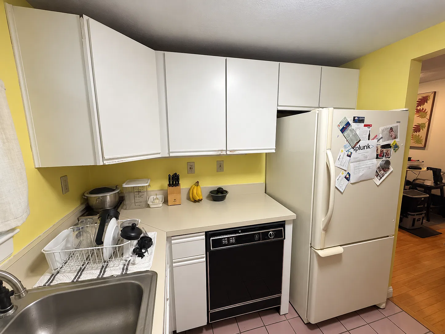 2 bed, 1000 sqft, $2,700 — Photo 2