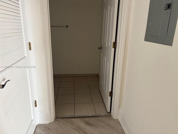 5th image of 140 S Dixie Hwy APT 411