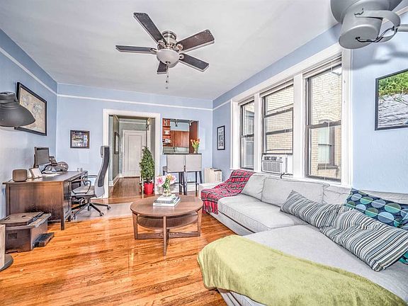 4th image of 260 Harrison Ave APT 501
